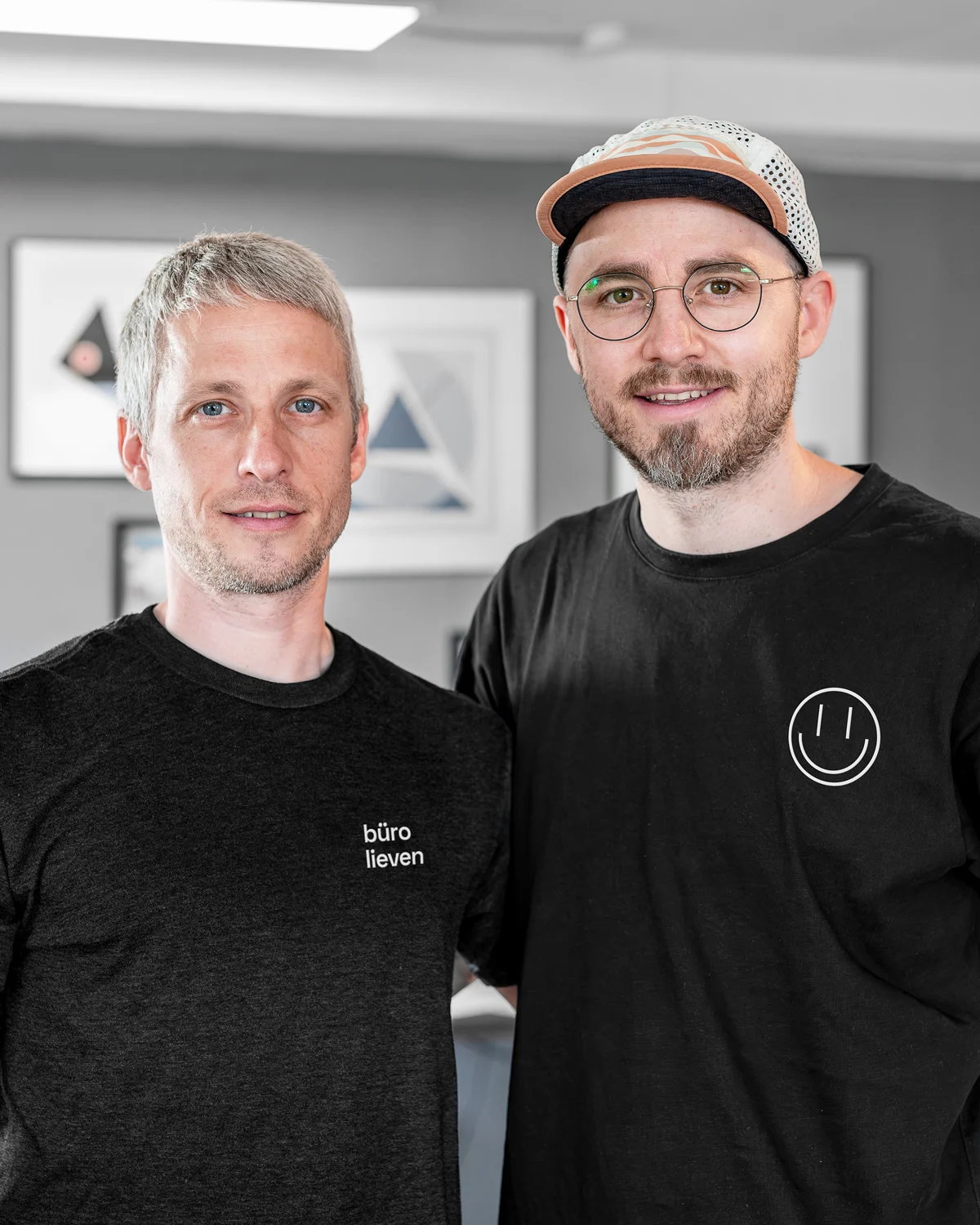 Portrait der beiden Brüder Sven und Johannes Hanni Lieven
